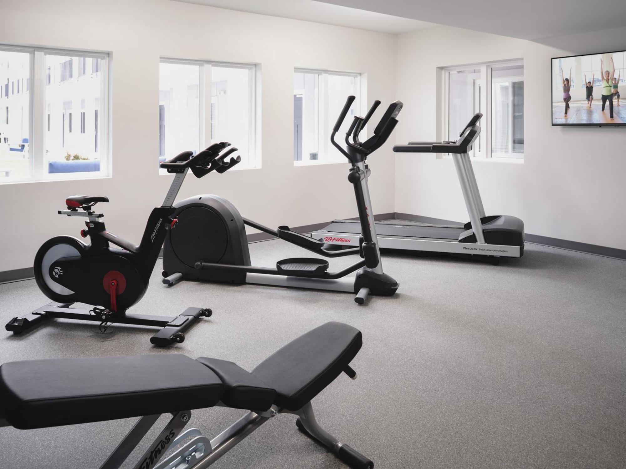 Stayapt Suites Charlotte North Хънтърсвил Екстериор снимка